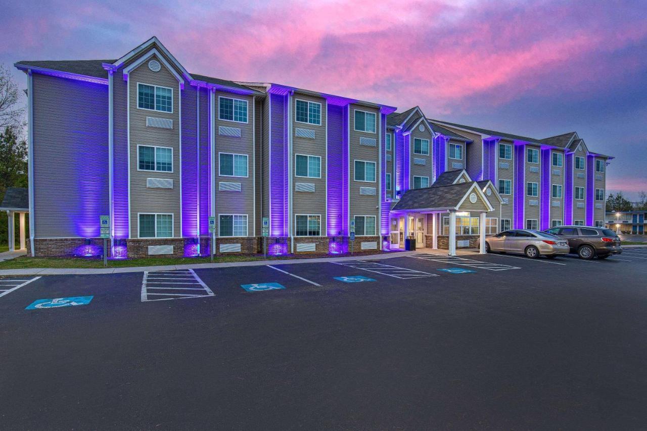 Microtel Inn & Suites By Wyndham Manchester - Newly Renovated Buitenkant foto